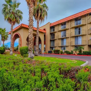 4* Hotel 6 Phoenix, Az - Sky Harbor